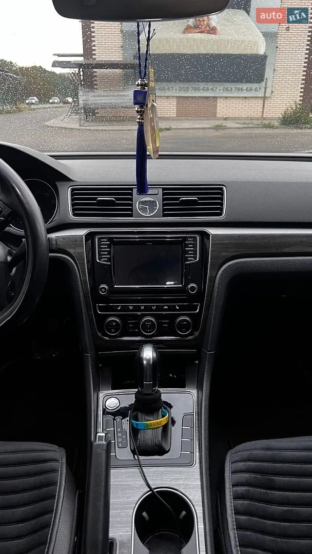 2016 Volkswagen Passat - мініатюра 27