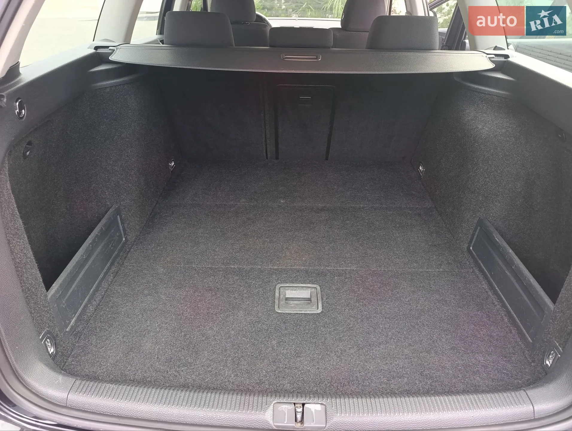 2010 Volkswagen Passat - мініатюра 13