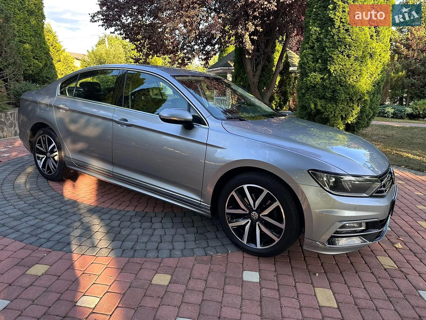 2019 Volkswagen Passat - мініатюра 17