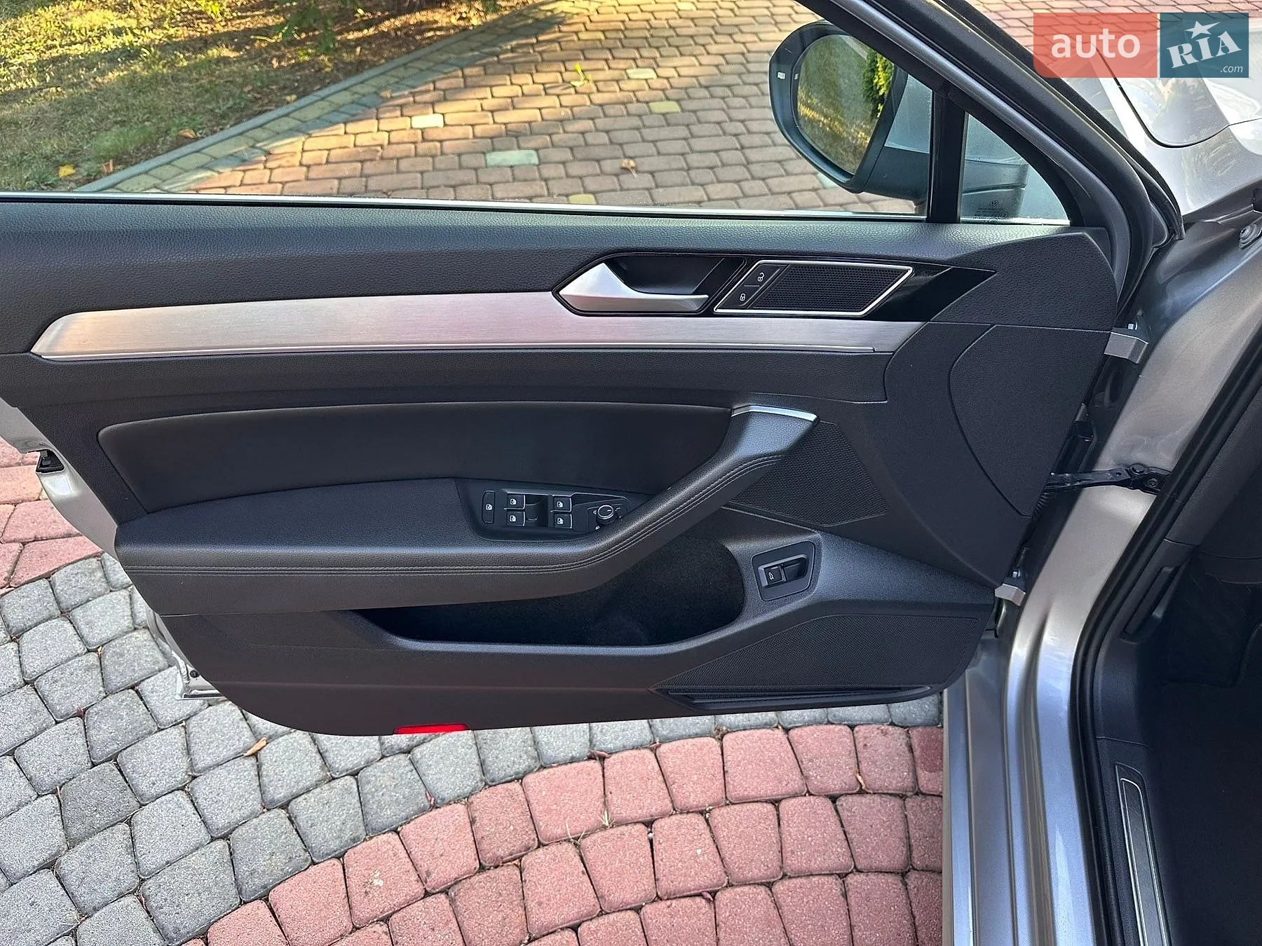 2019 Volkswagen Passat - мініатюра 24