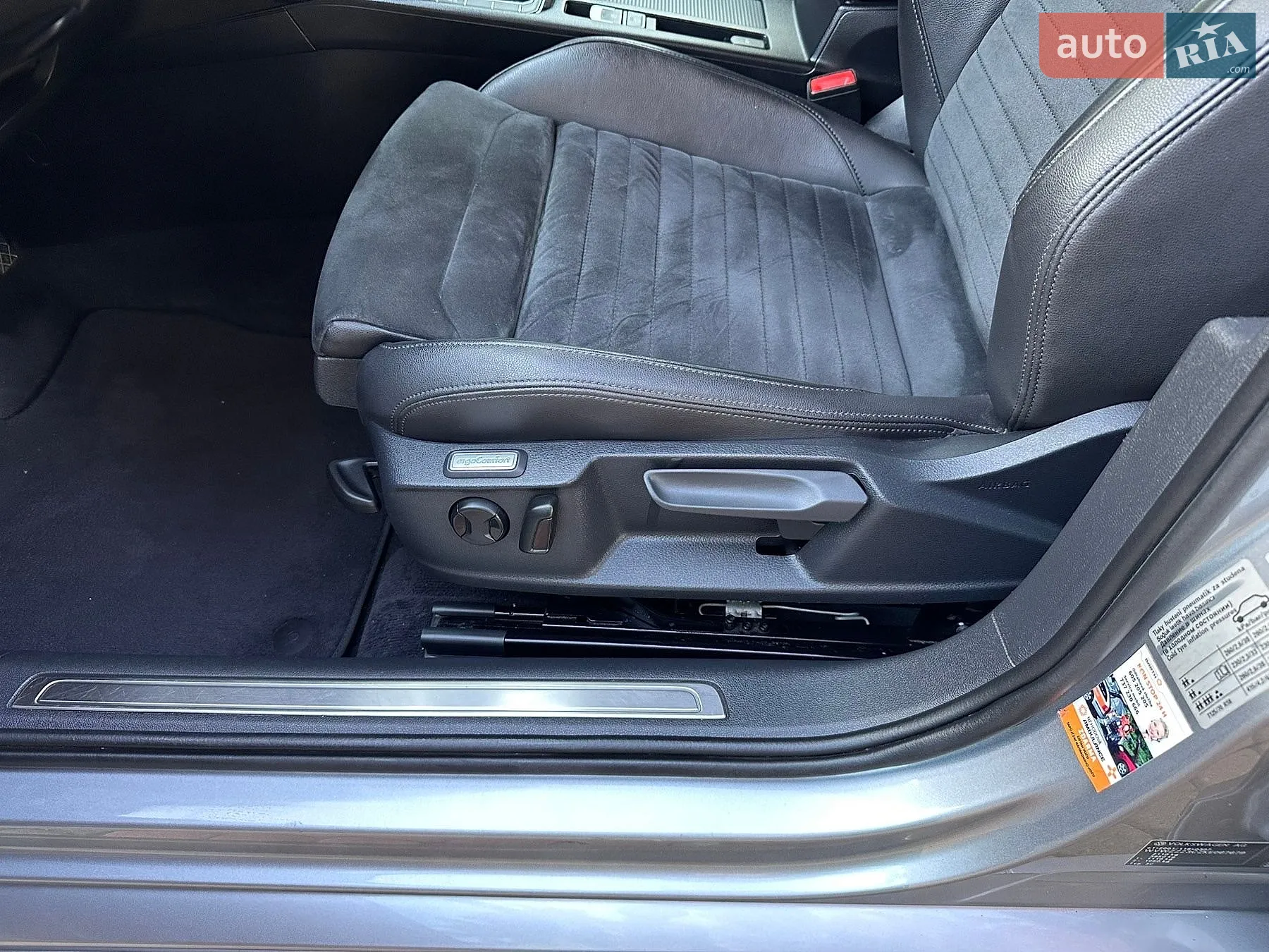 2019 Volkswagen Passat - мініатюра 28