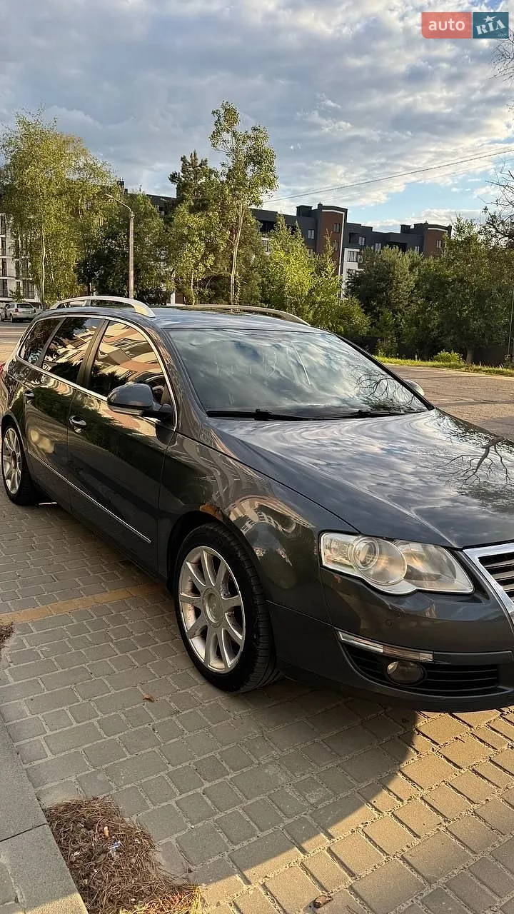 2010 Volkswagen Passat - мініатюра 8
