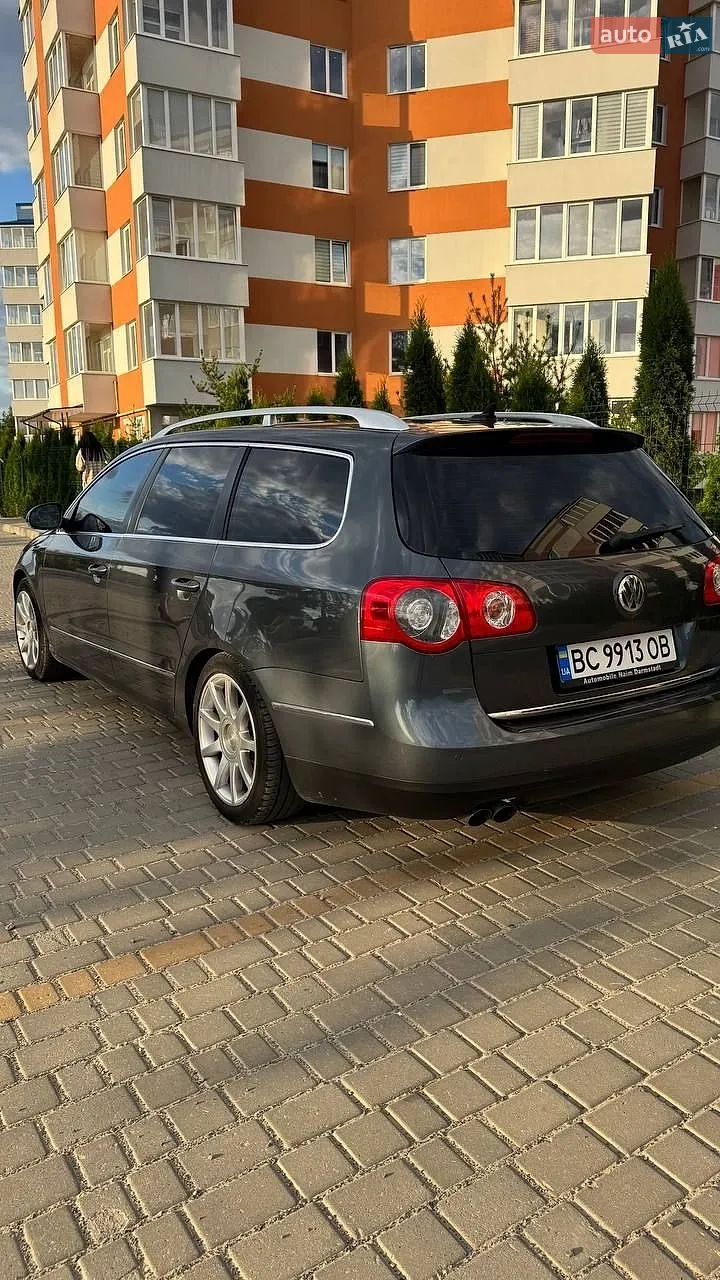 2010 Volkswagen Passat - мініатюра 16