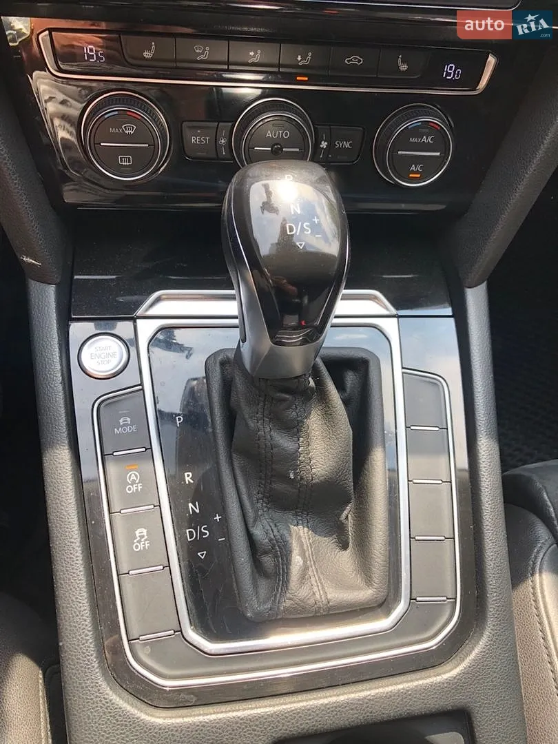 2015 Volkswagen Passat - мініатюра 5