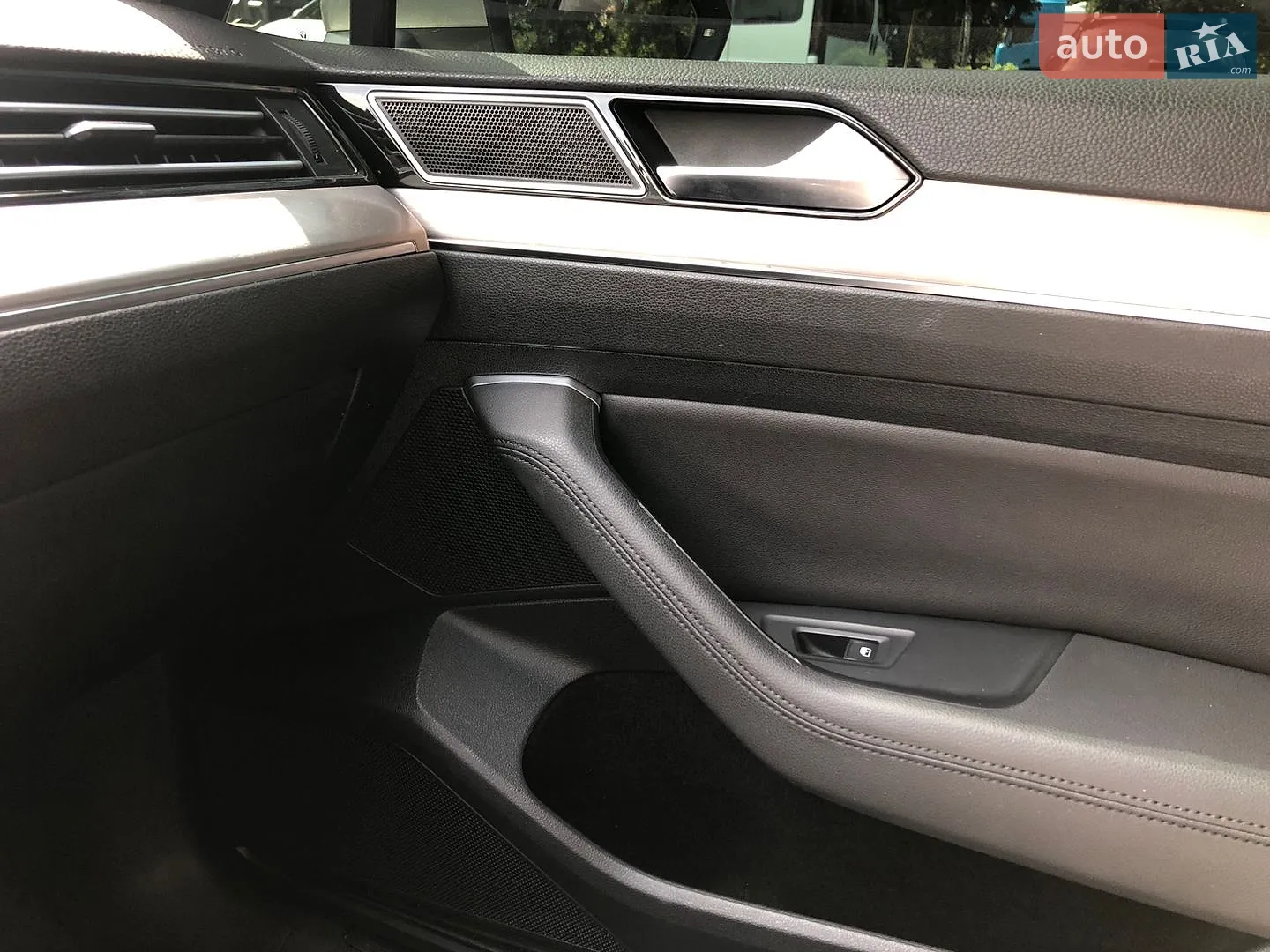 2015 Volkswagen Passat - мініатюра 35