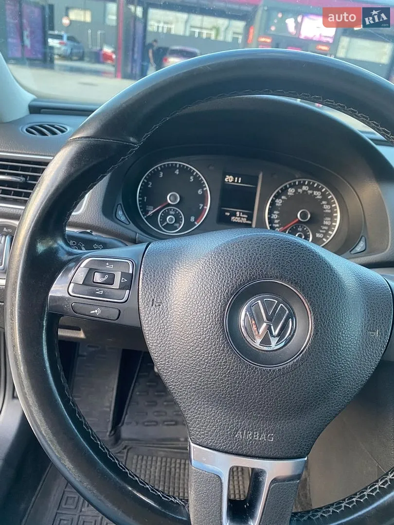 2013 Volkswagen Passat - мініатюра 19