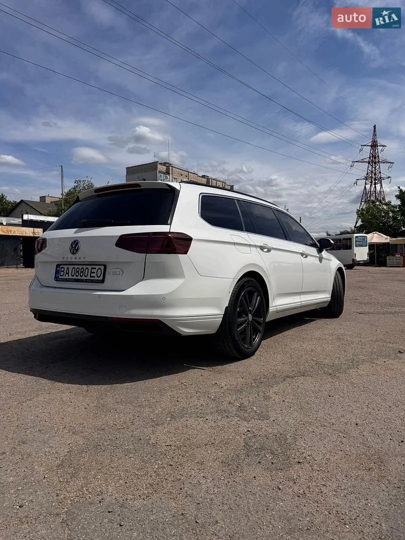 2020 Volkswagen Passat - мініатюра 8