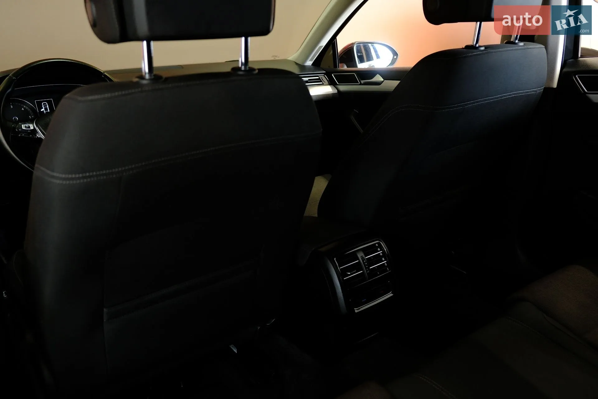 2017 Volkswagen Passat - мініатюра 28