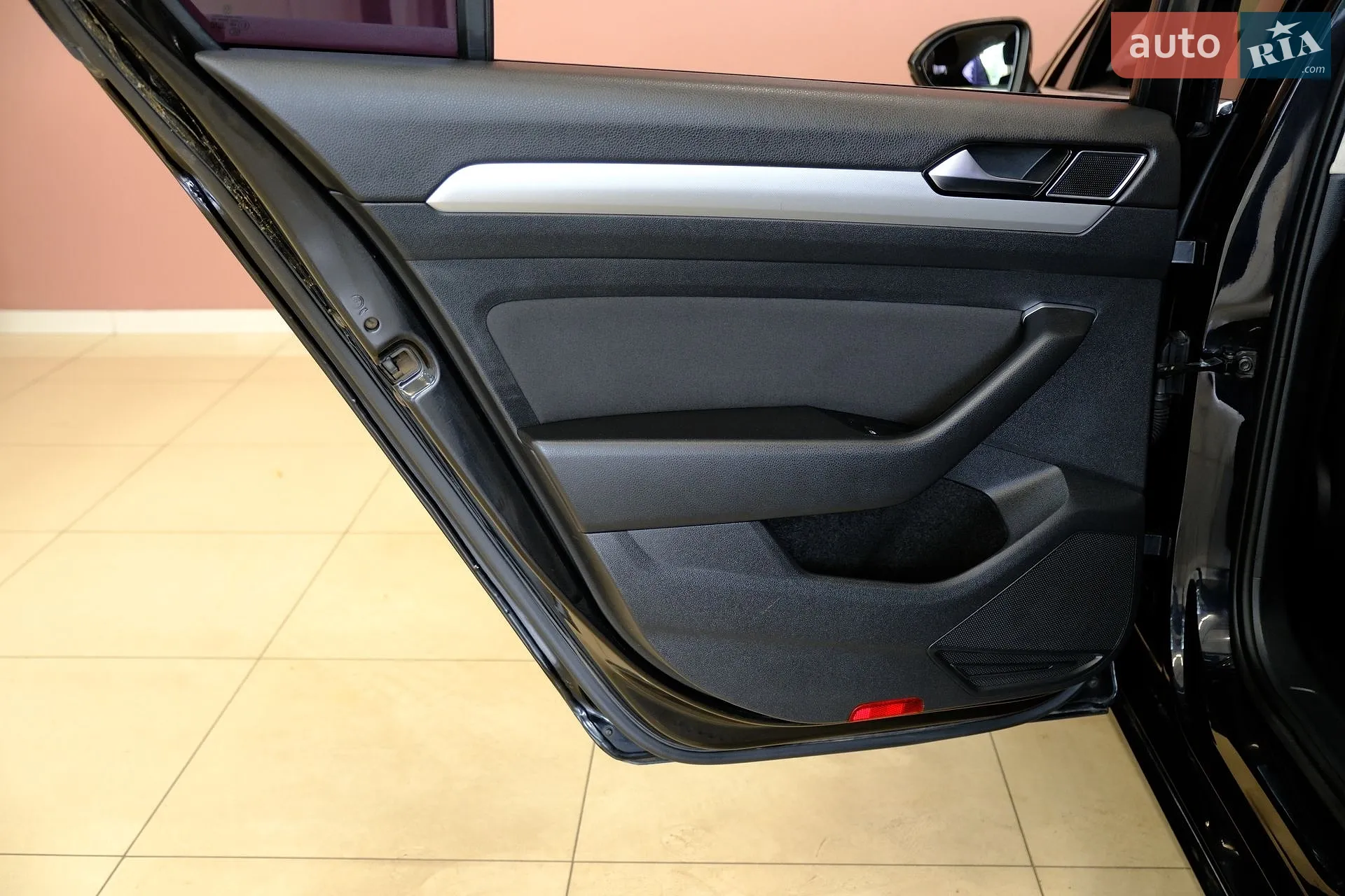2017 Volkswagen Passat - мініатюра 30