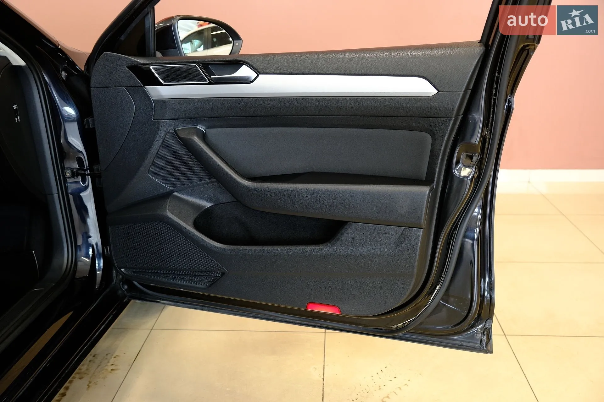 2017 Volkswagen Passat - мініатюра 38