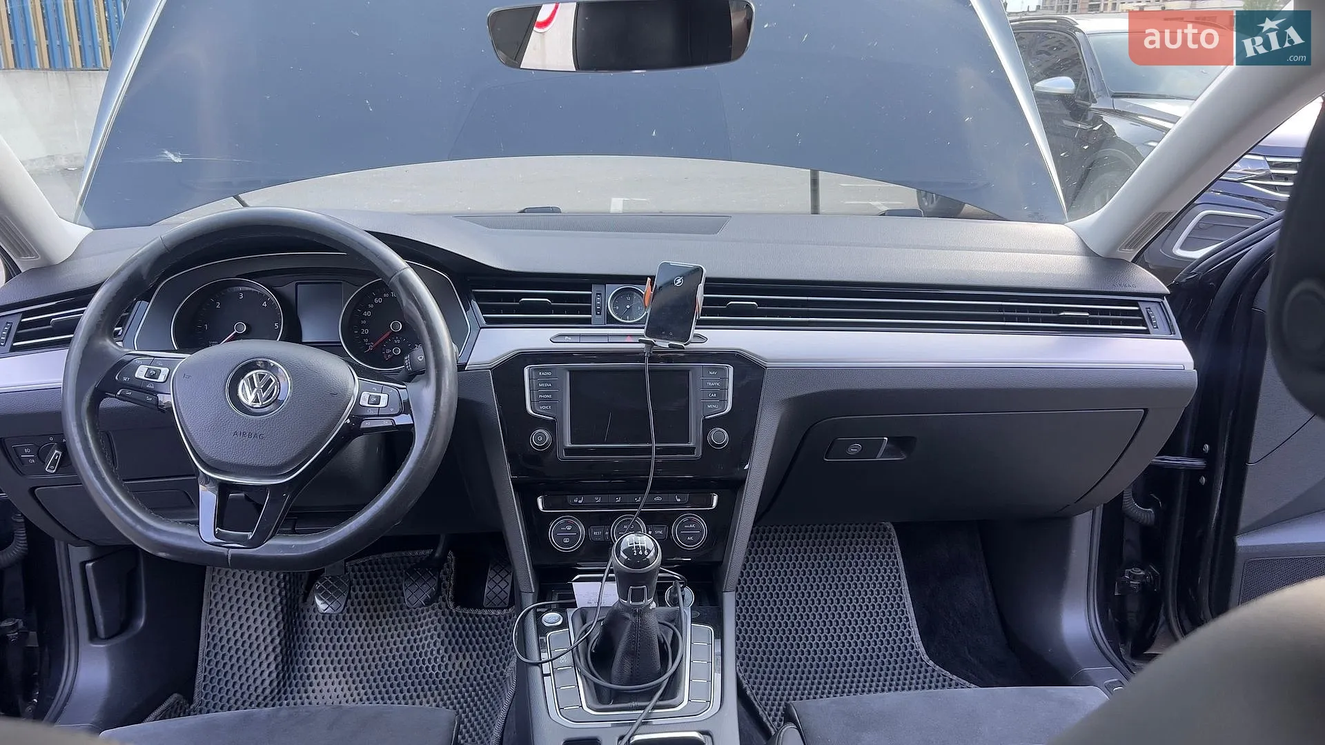 2016 Volkswagen Passat - мініатюра 15