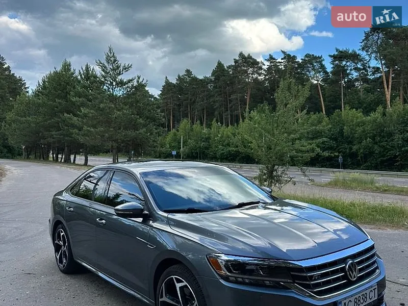 Volkswagen Passat