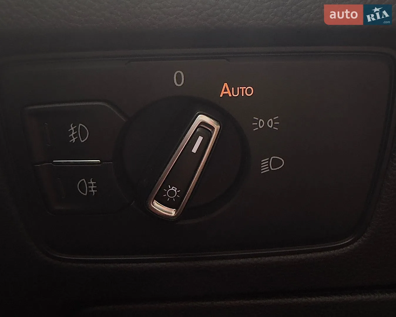 2019 Volkswagen Passat - мініатюра 33