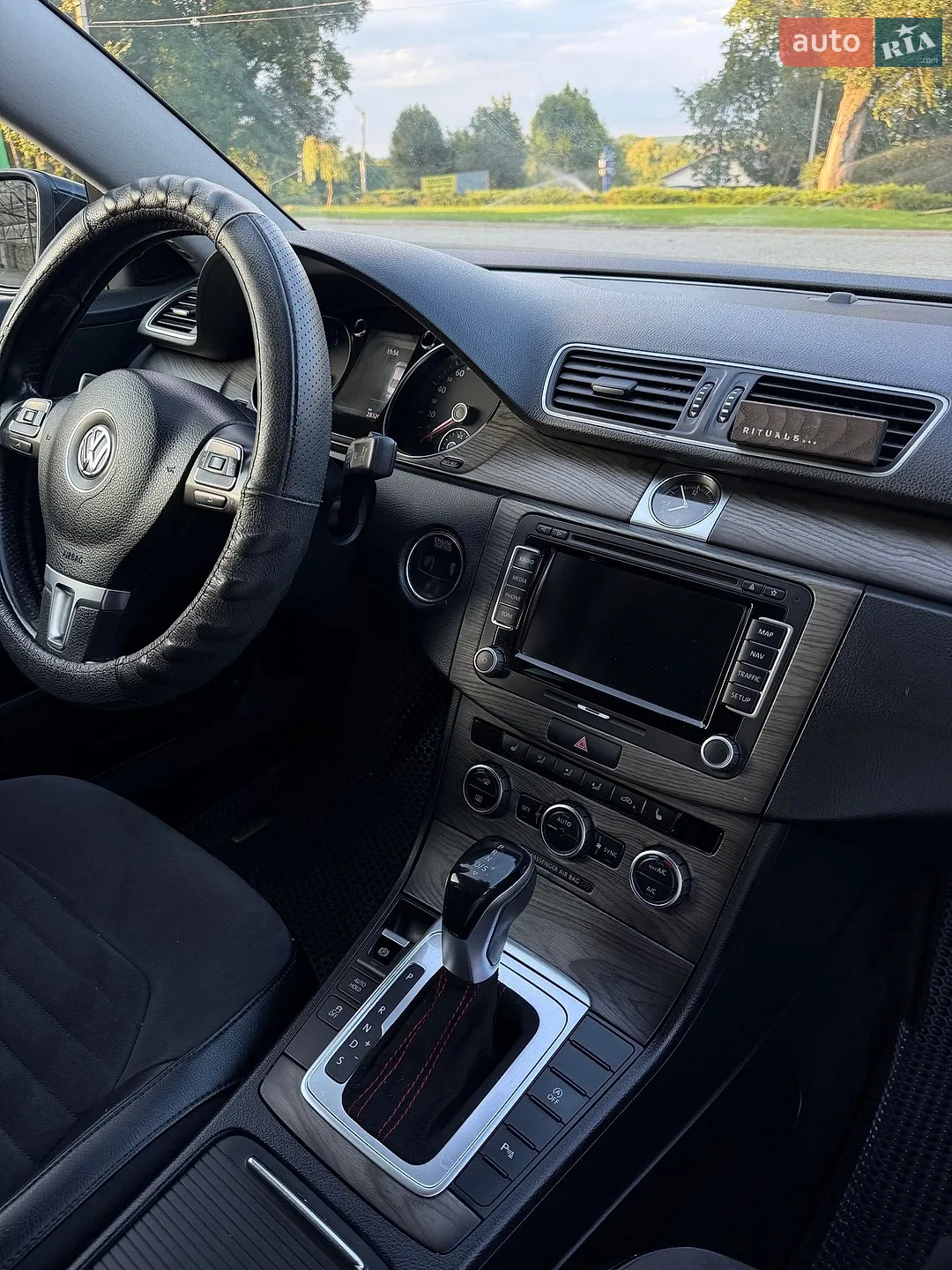 2014 Volkswagen Passat - мініатюра 15