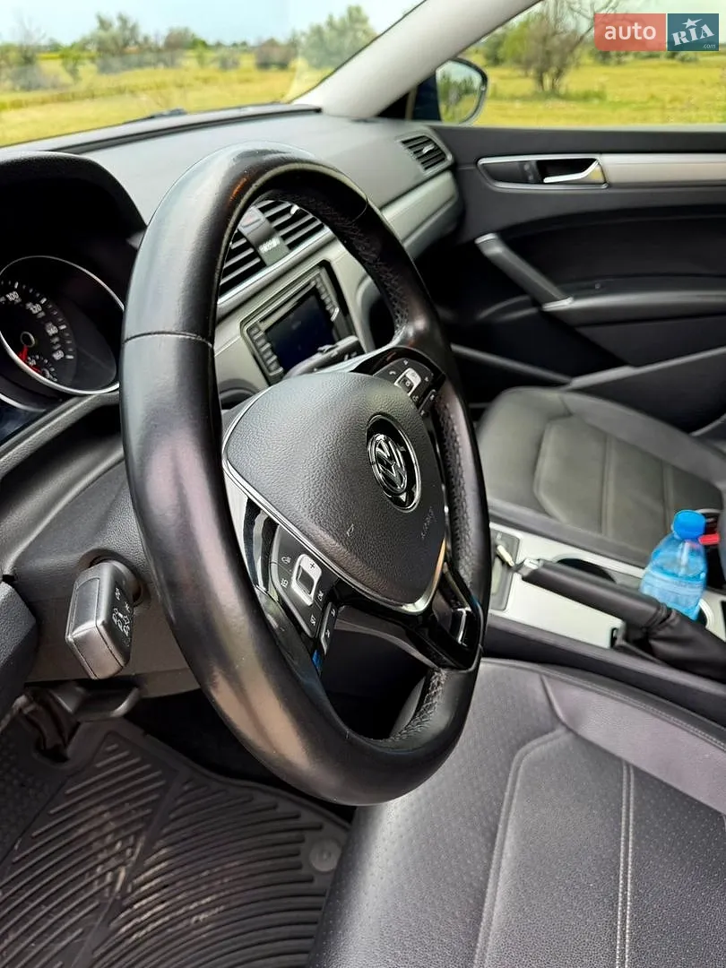 2018 Volkswagen Passat - мініатюра 23