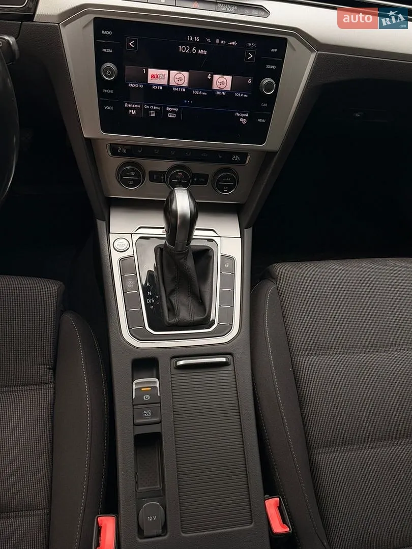 2018 Volkswagen Passat - мініатюра 27