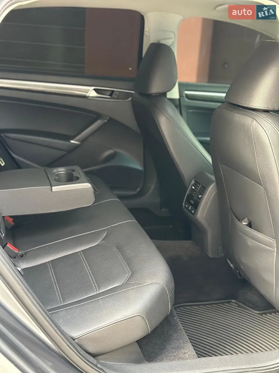 2016 Volkswagen Passat - мініатюра 21