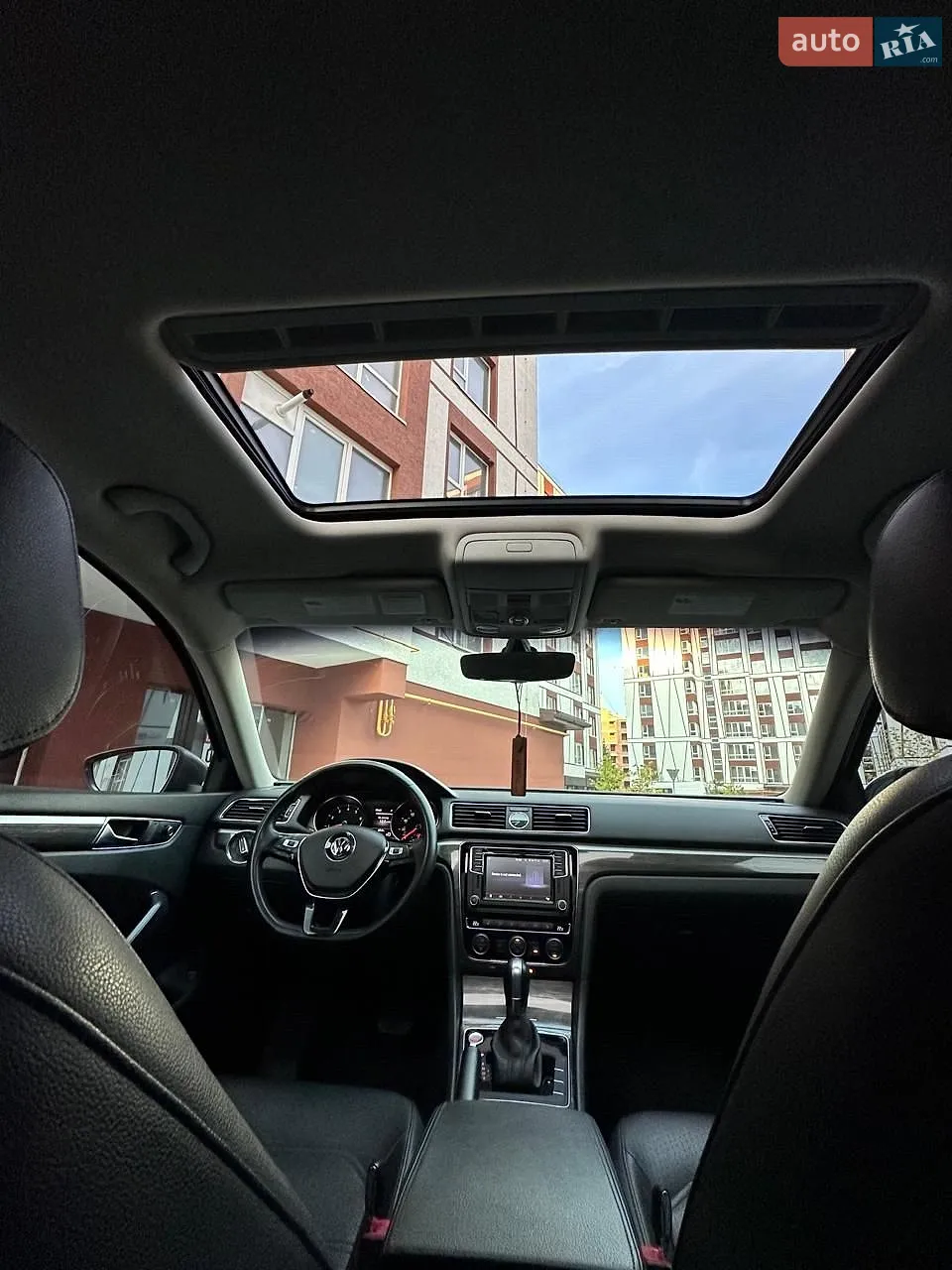 2016 Volkswagen Passat - мініатюра 26