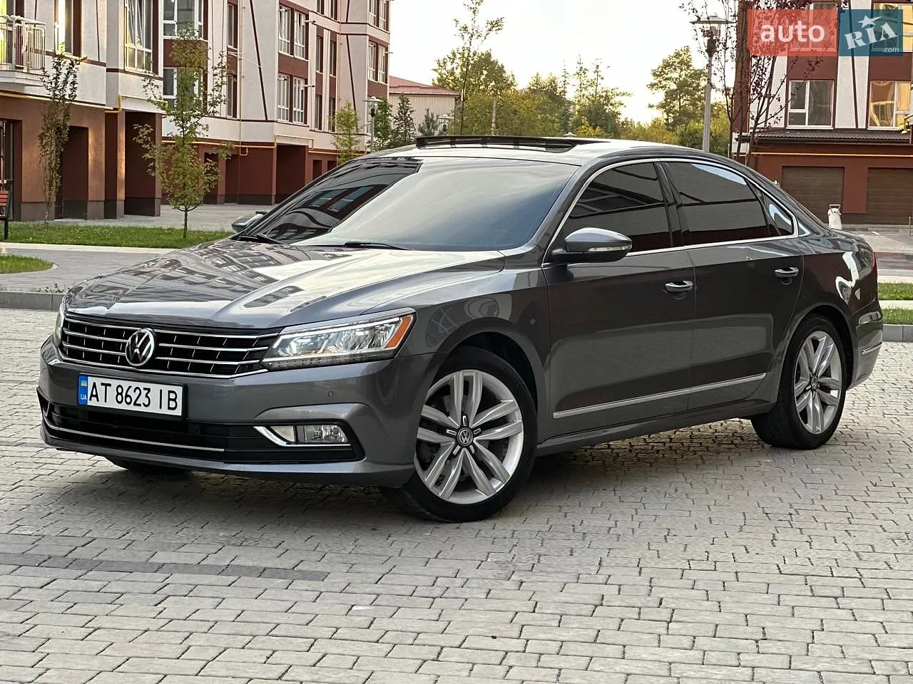 2016 Volkswagen Passat - мініатюра 31