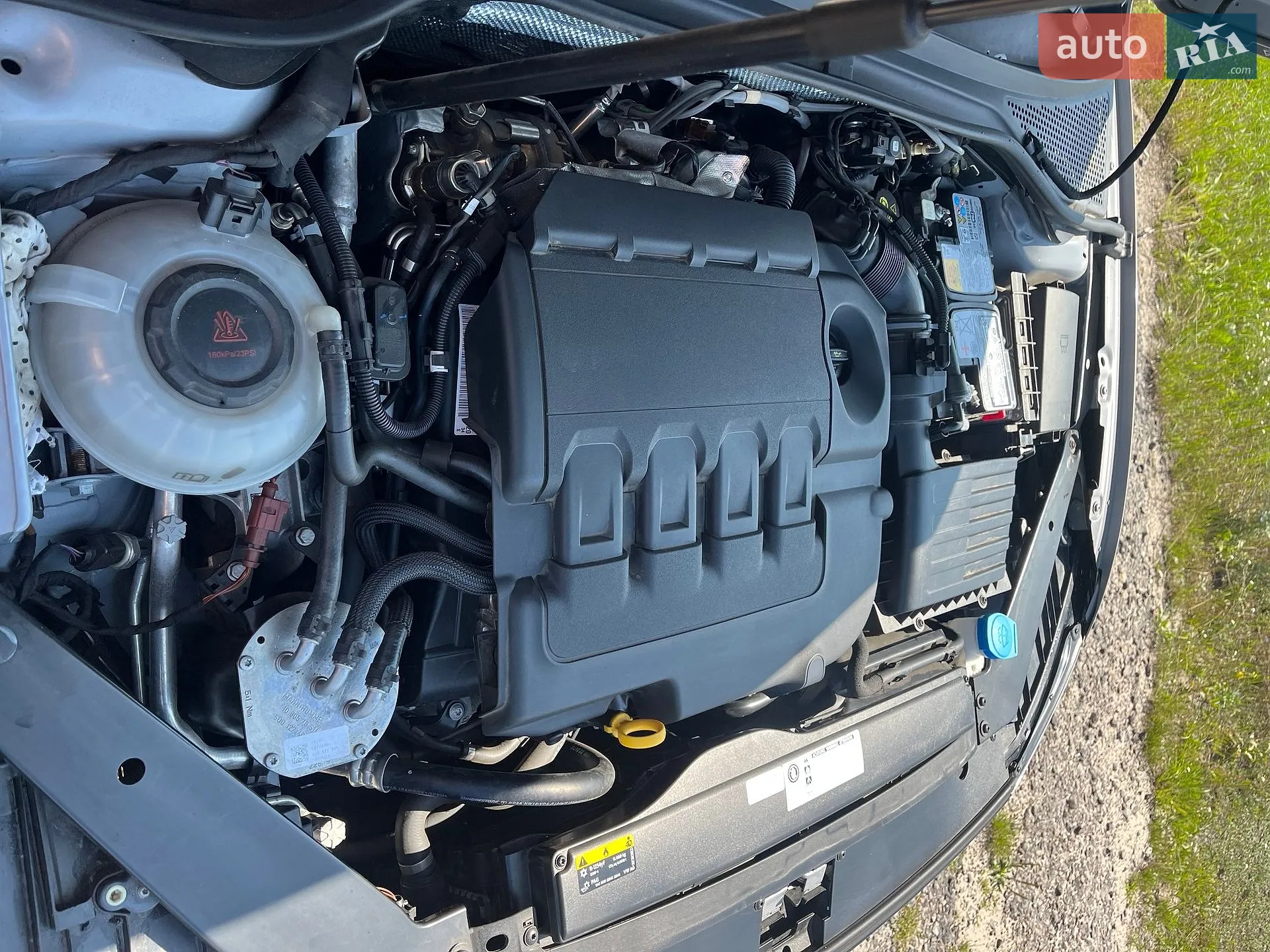 2019 Volkswagen Passat - мініатюра 3