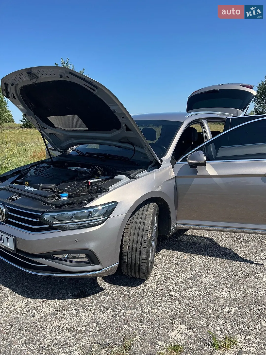 2019 Volkswagen Passat - мініатюра 2