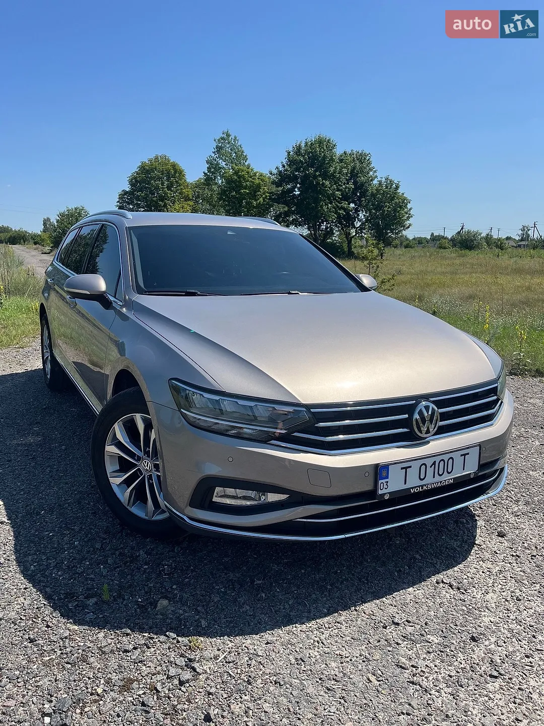 2019 Volkswagen Passat - фото 1