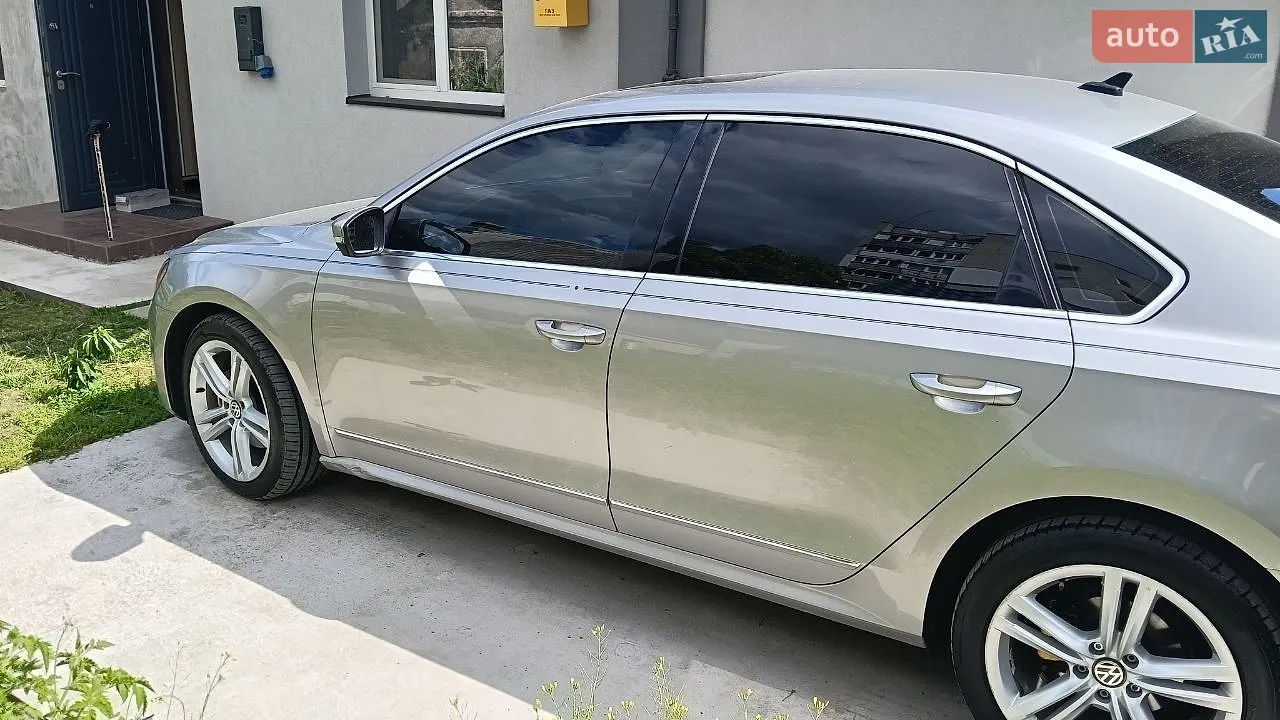 2012 Volkswagen Passat - мініатюра 12