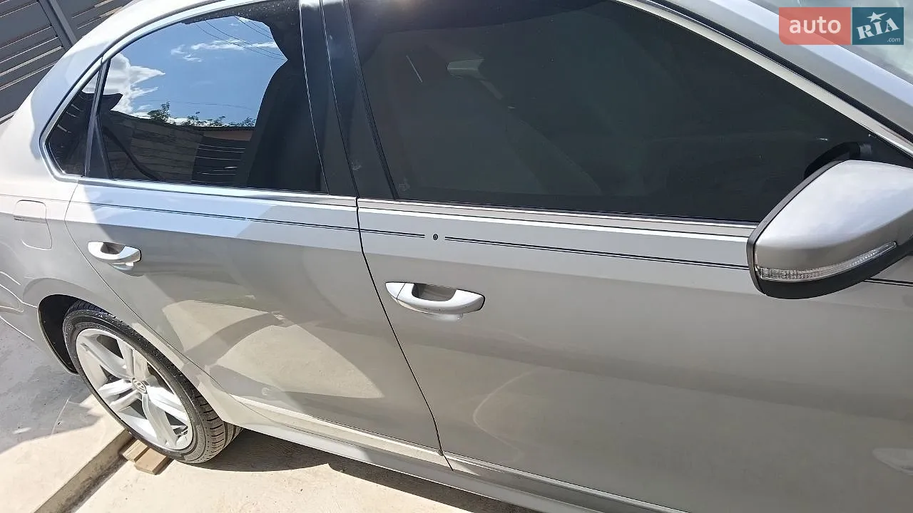 2012 Volkswagen Passat - мініатюра 18