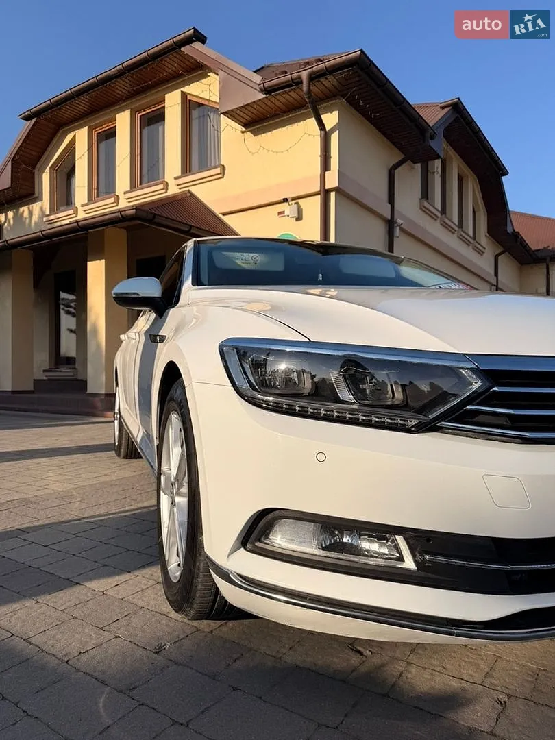 2016 Volkswagen Passat - мініатюра 19
