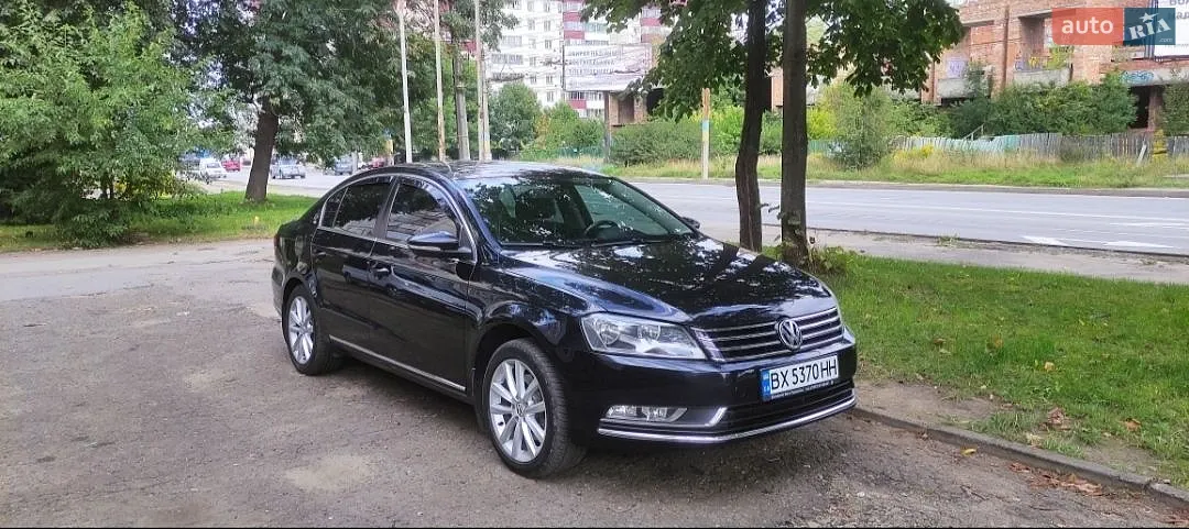 2010 Volkswagen Passat - мініатюра 15