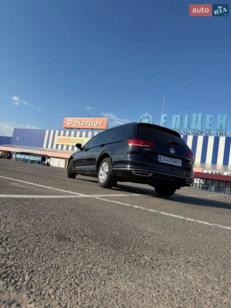 2015 Volkswagen Passat - мініатюра 2