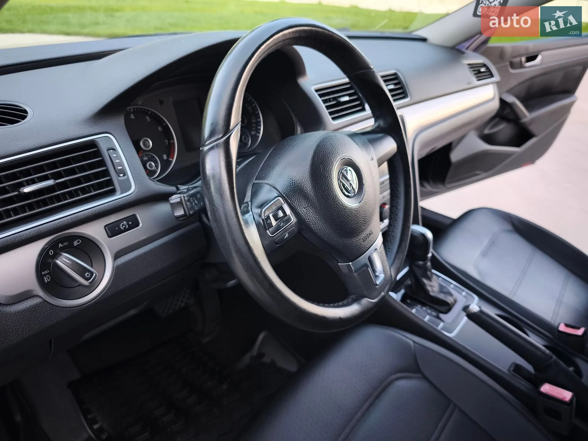 2015 Volkswagen Passat - мініатюра 23