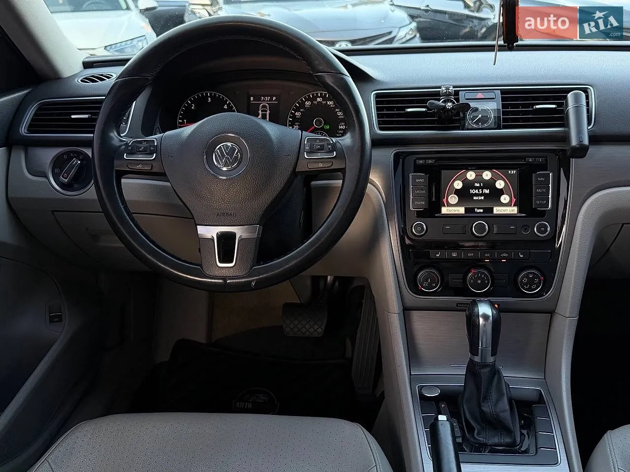 2013 Volkswagen Passat - мініатюра 17