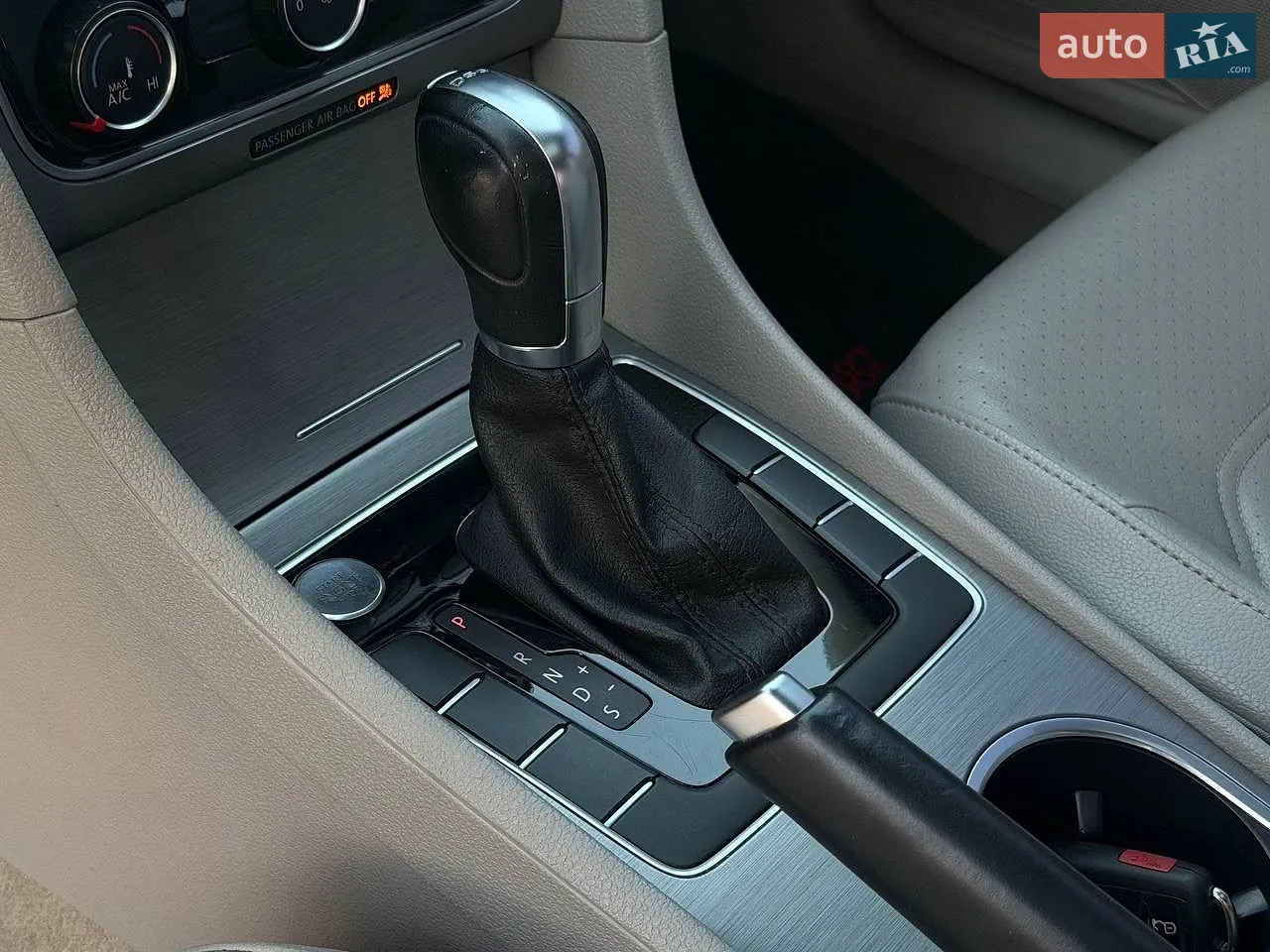 2013 Volkswagen Passat - мініатюра 33
