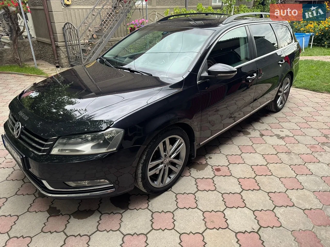 2010 Volkswagen Passat - мініатюра 20