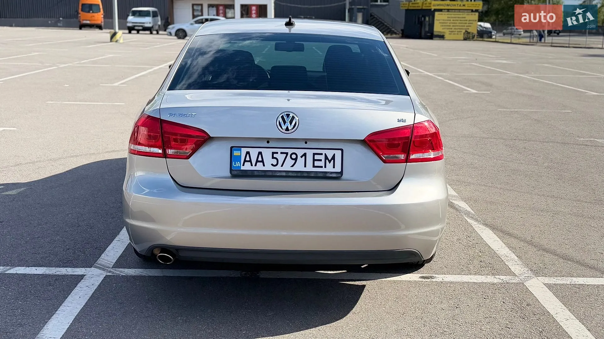 2011 Volkswagen Passat - мініатюра 9