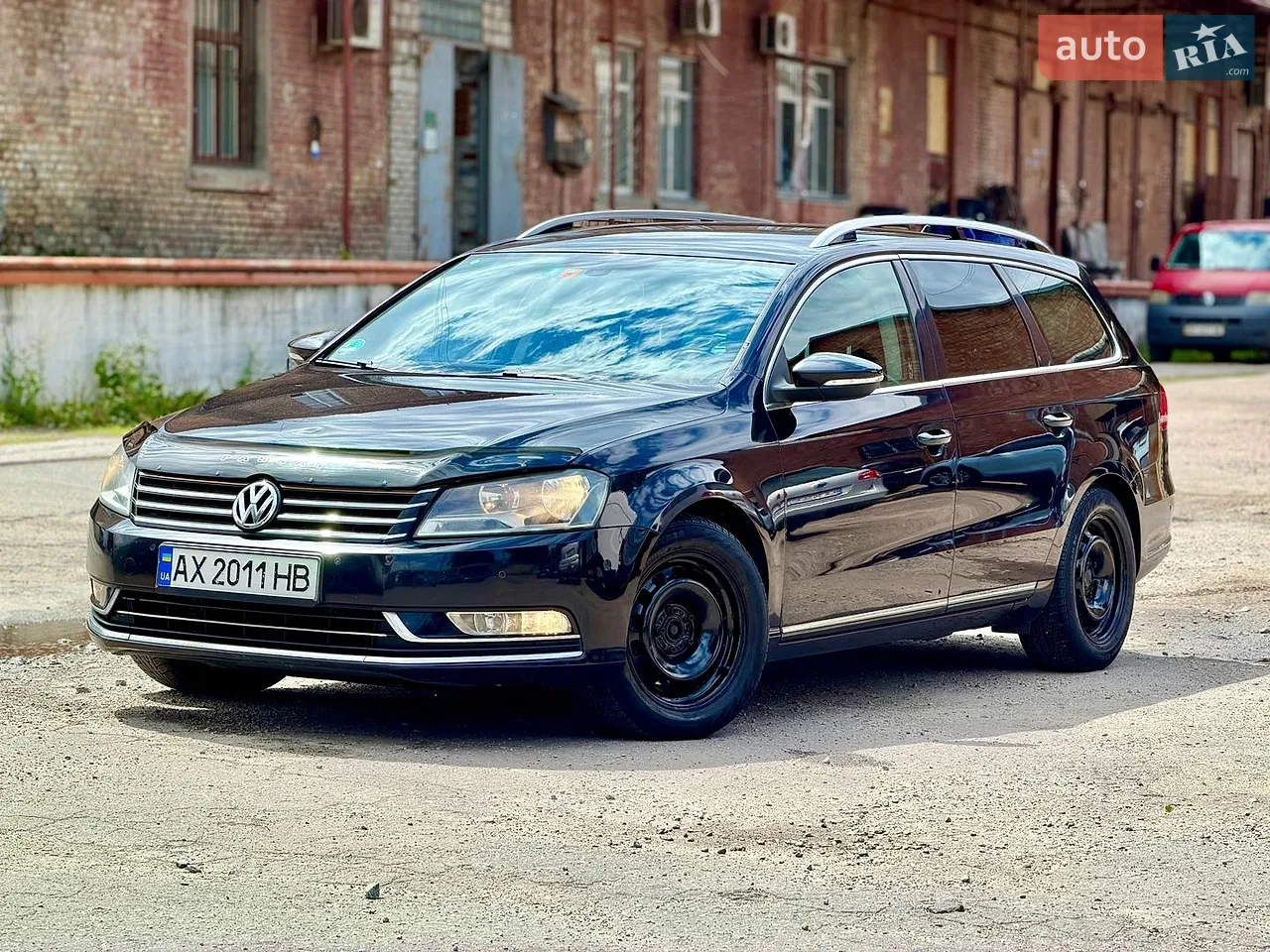 2010 Volkswagen Passat - мініатюра 13