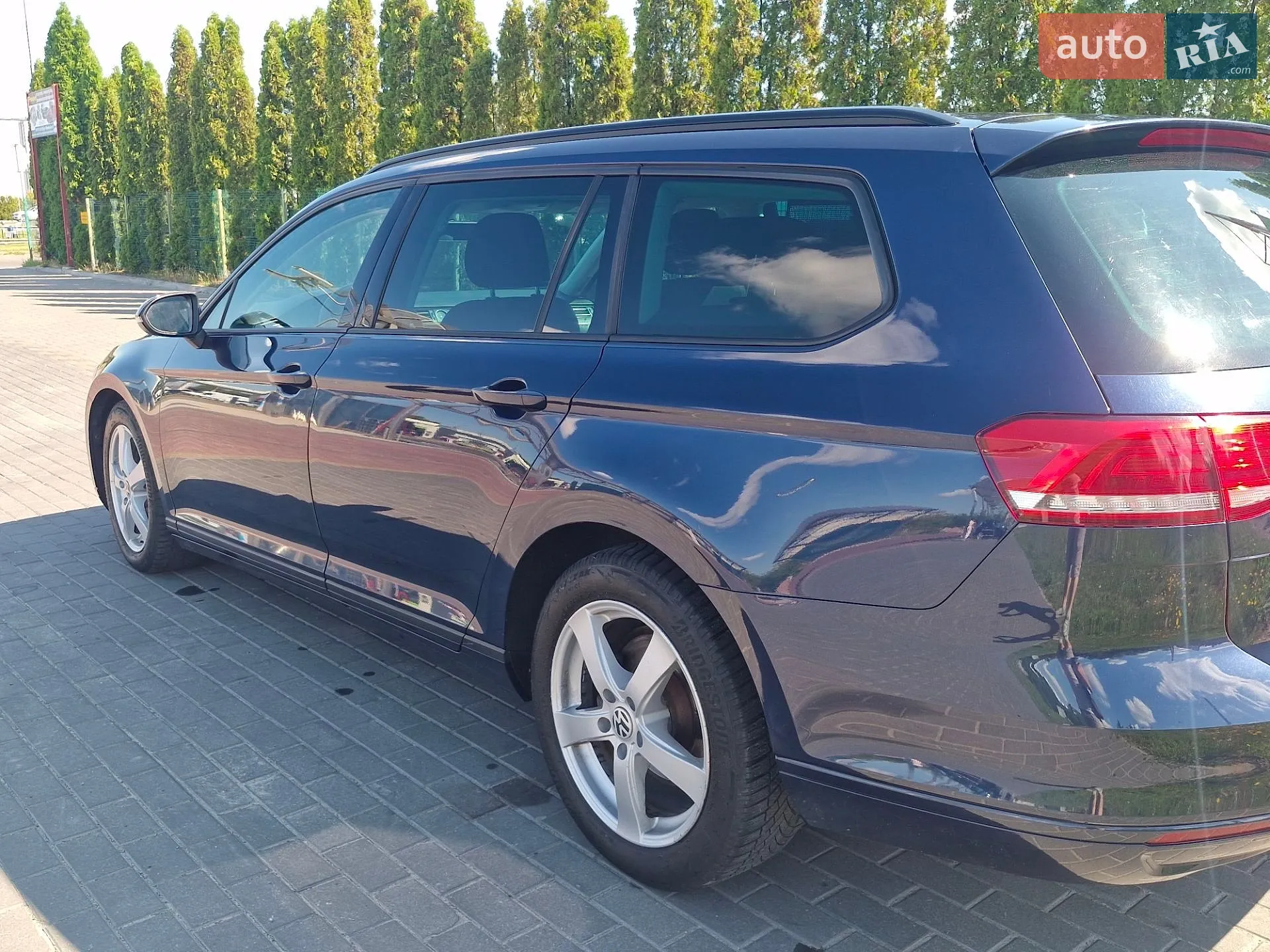 Volkswagen Passat 2015 VIN WVWZZZ3CZGE008232 фото оголошення 10 з 57