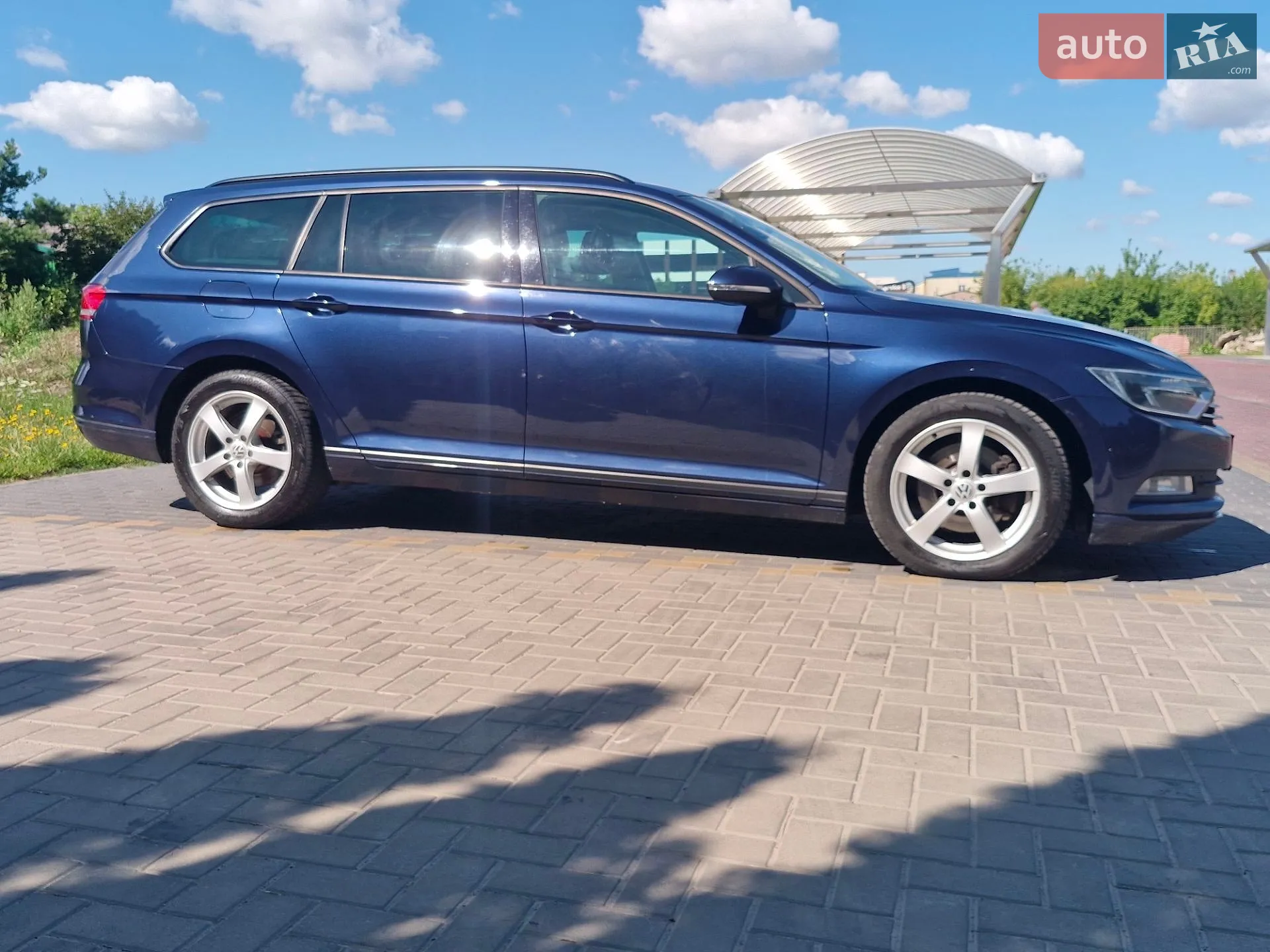 Volkswagen Passat 2015 VIN WVWZZZ3CZGE008232 фото оголошення 14 з 57