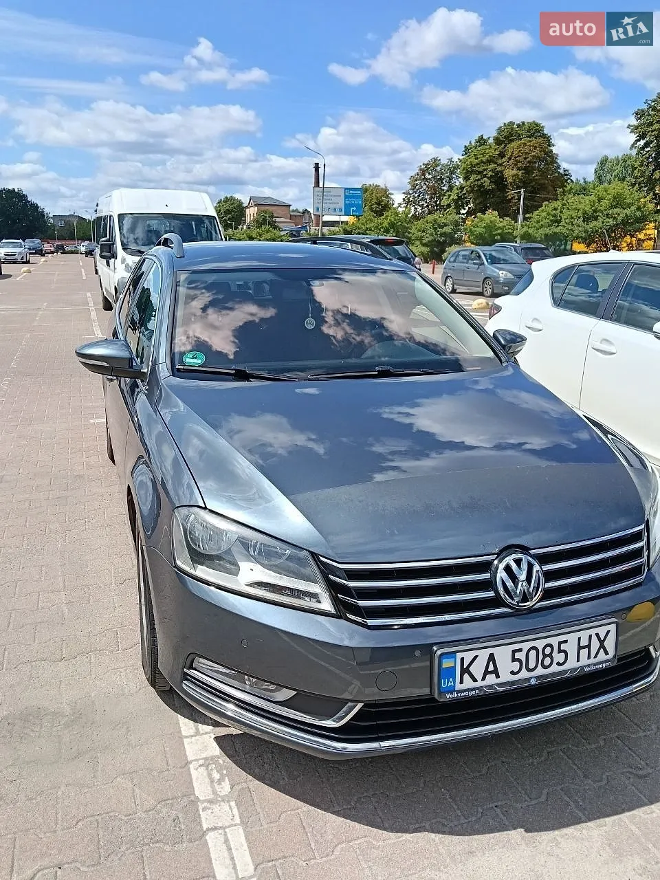 2011 Volkswagen Passat - мініатюра 2