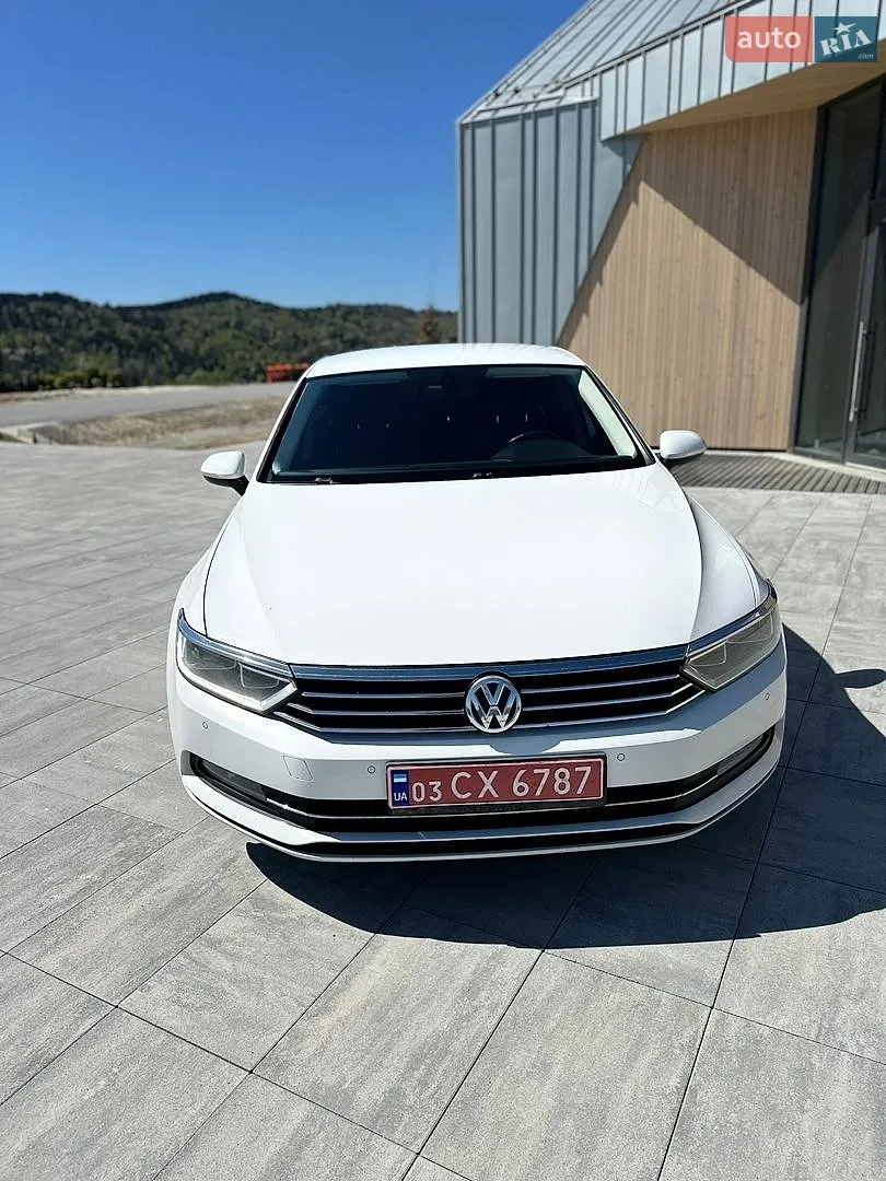 2015 Volkswagen Passat - фото 1