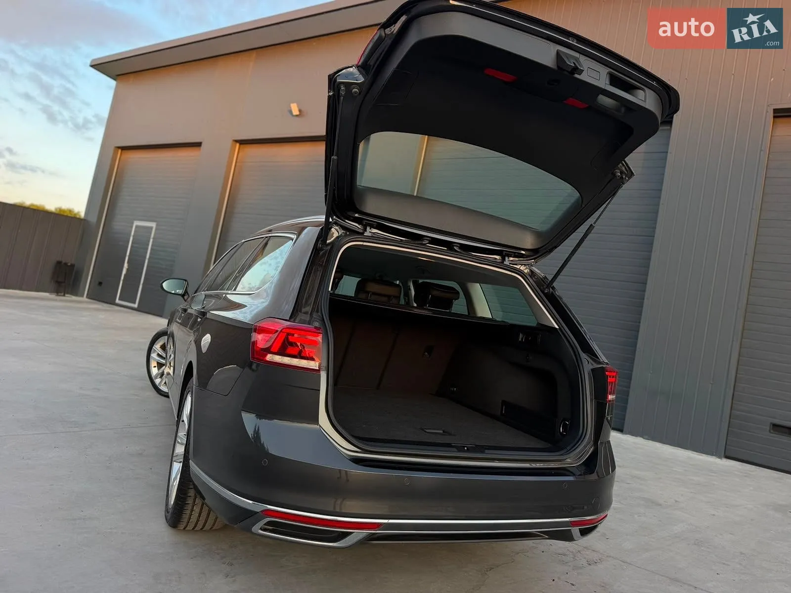 2019 Volkswagen Passat - мініатюра 13