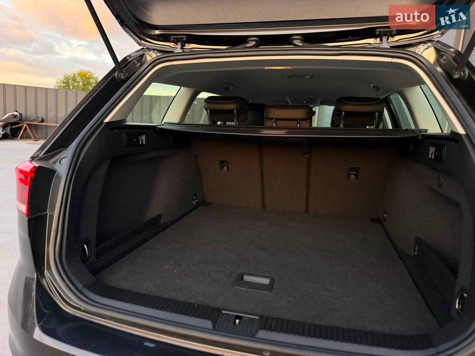 2019 Volkswagen Passat - мініатюра 17