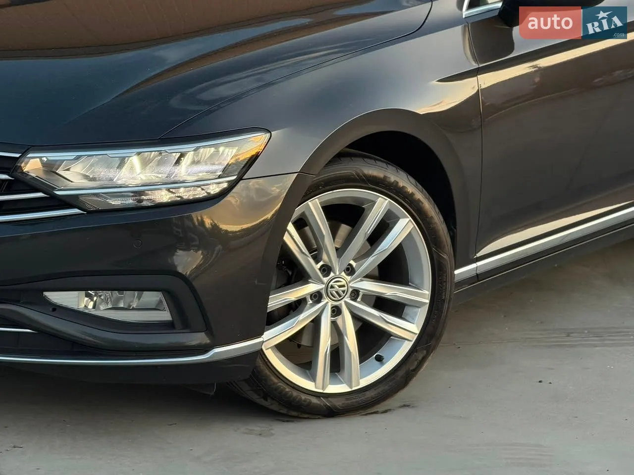 2019 Volkswagen Passat - мініатюра 19