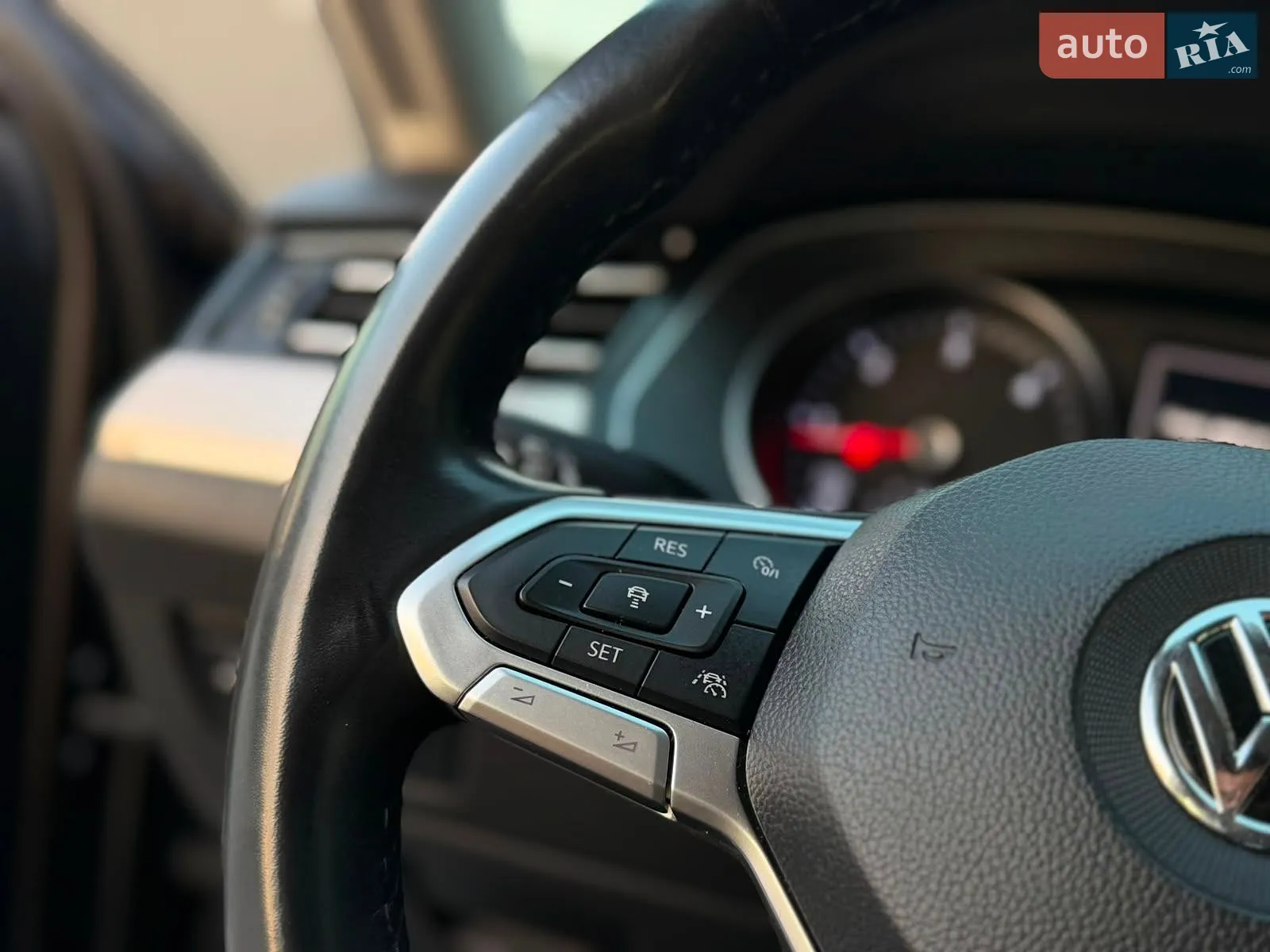 2019 Volkswagen Passat - мініатюра 31