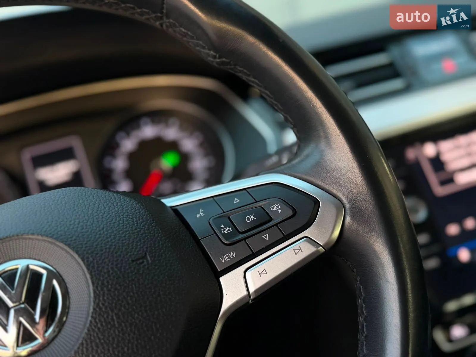 2019 Volkswagen Passat - мініатюра 32