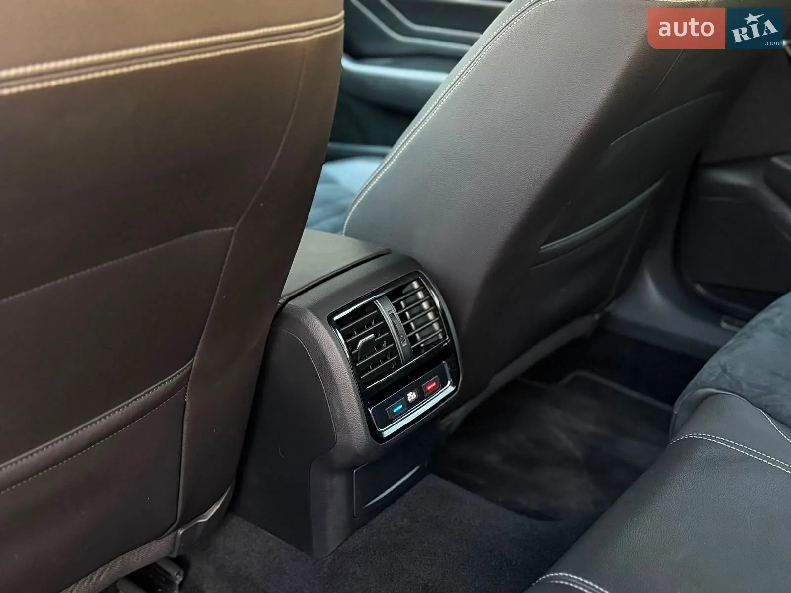 2019 Volkswagen Passat - мініатюра 42