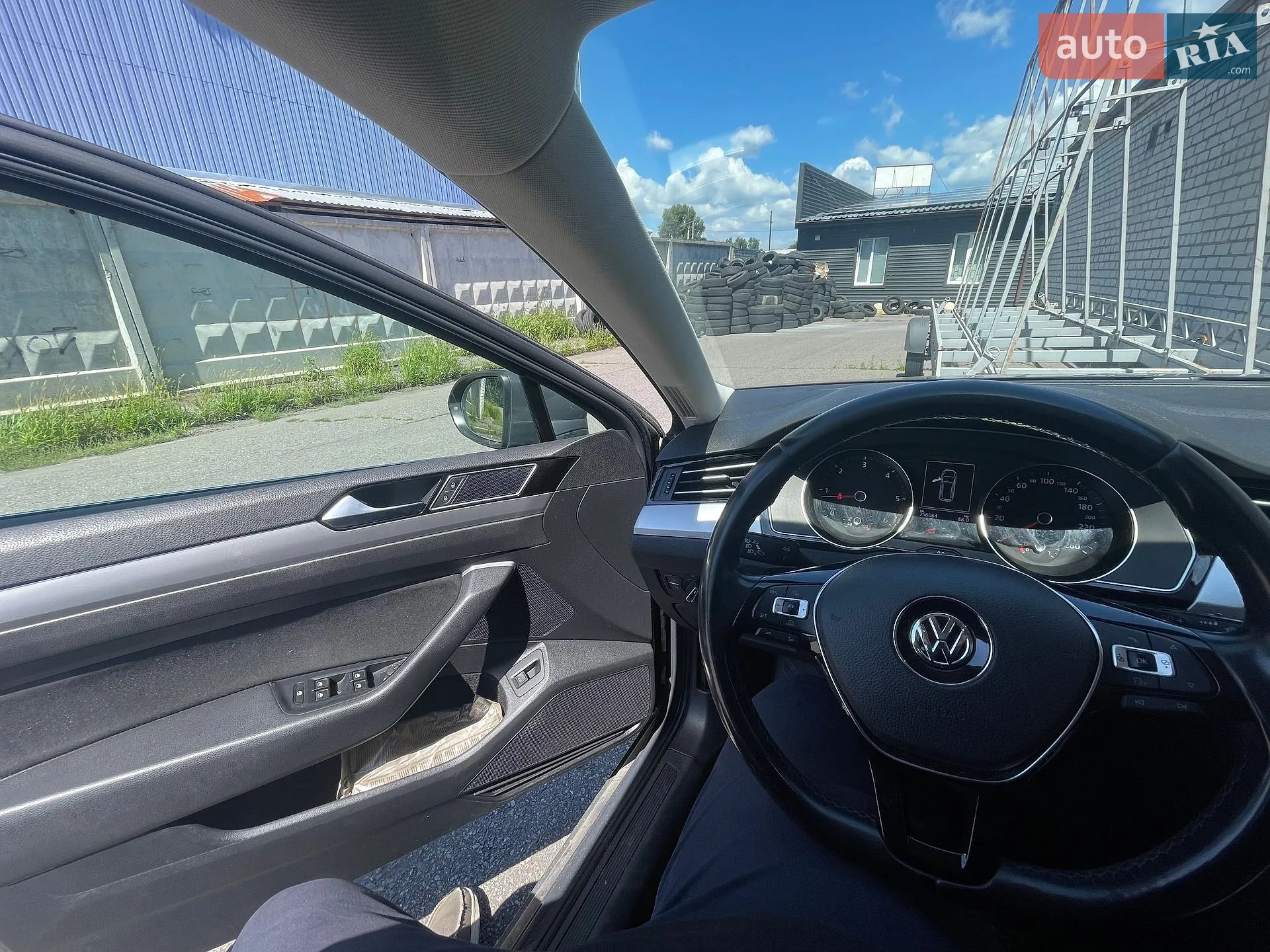 2015 Volkswagen Passat - мініатюра 10