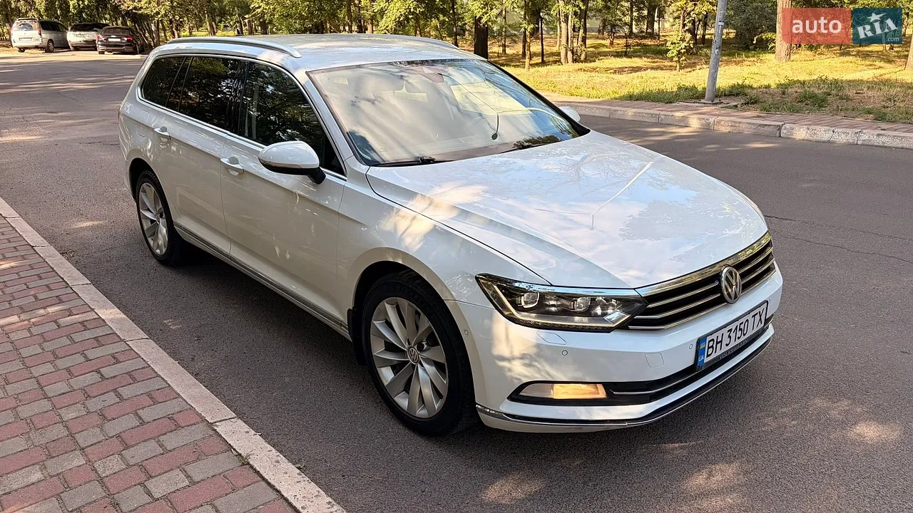 2017 Volkswagen Passat - мініатюра 25