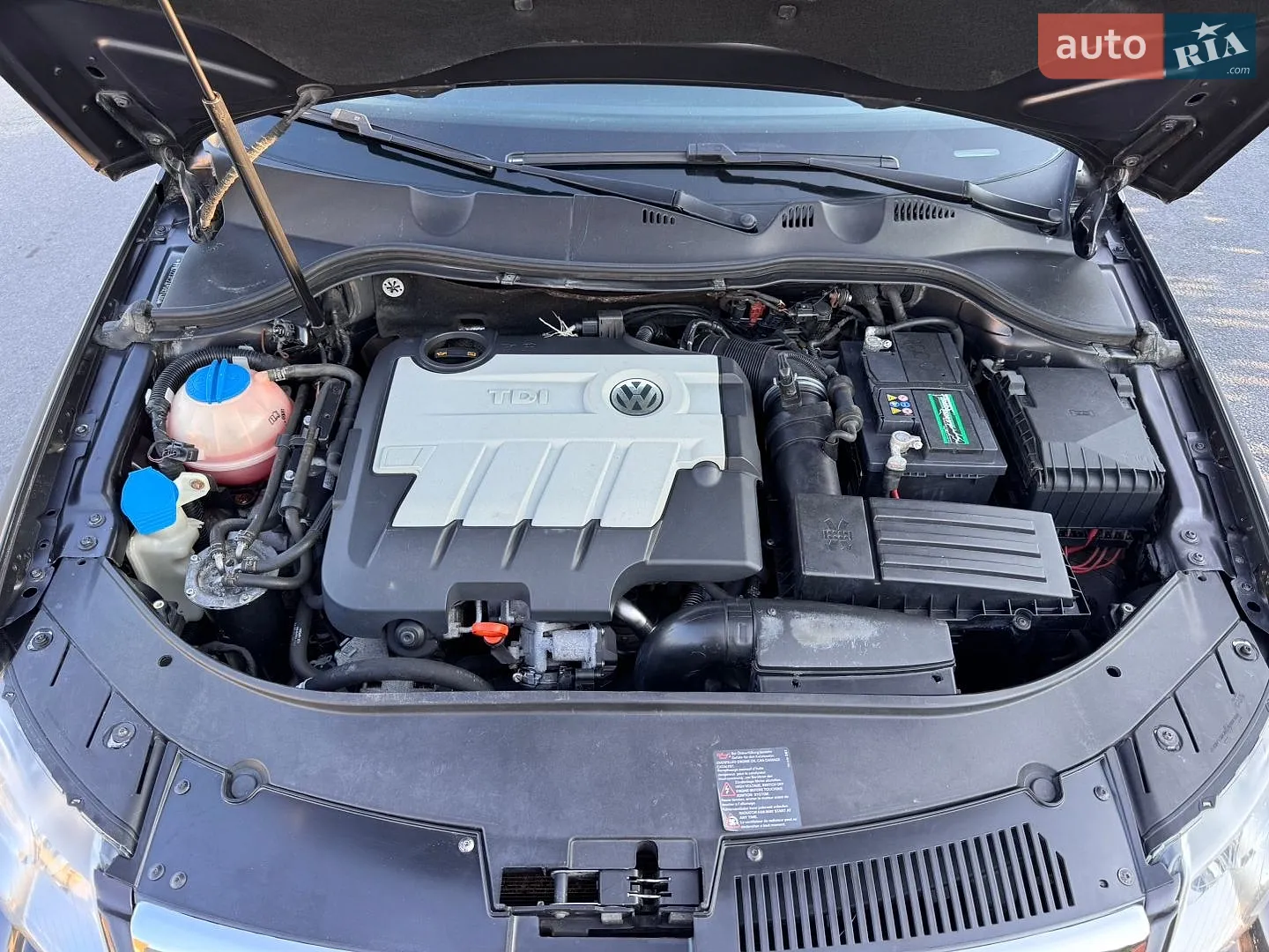 2010 Volkswagen Passat - мініатюра 28